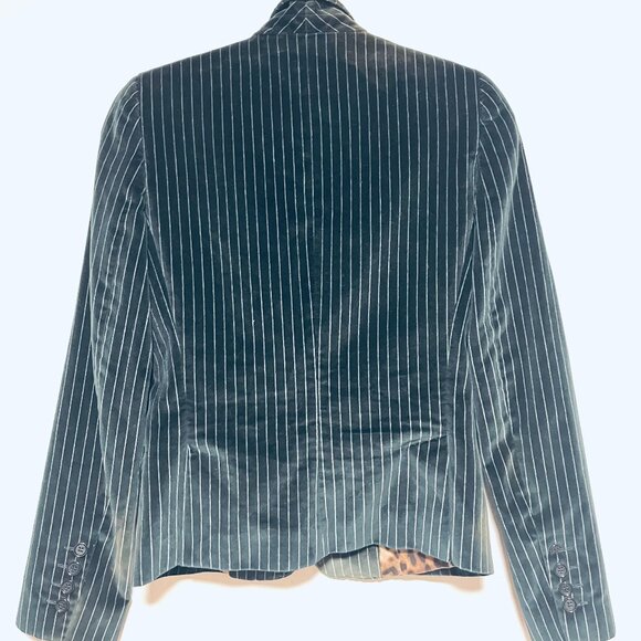 Dolce & Gabbana Velvet stripped blazer with amazingly soft silk lining - Picture 2 of 5